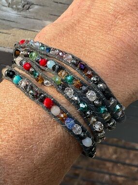 🌺Artisan Wrap Bracelet w Natural & Glass Beads